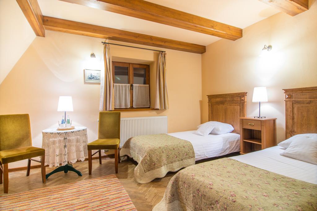 Folwark Walencja Hotel Kazimierz Dolny Bagian luar foto