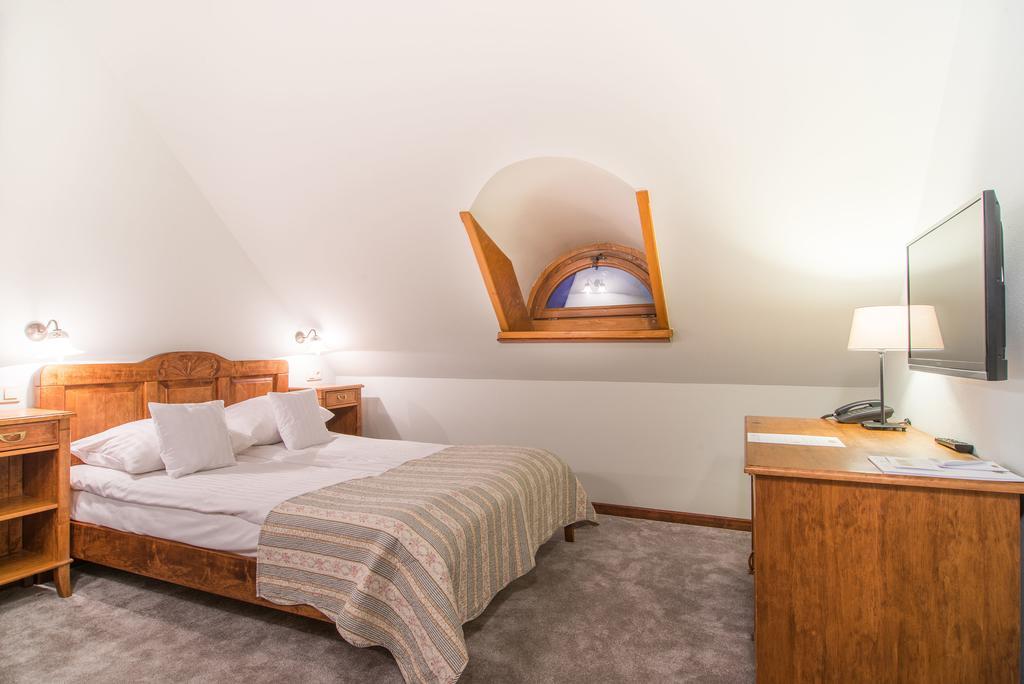 Folwark Walencja Hotel Kazimierz Dolny Bagian luar foto