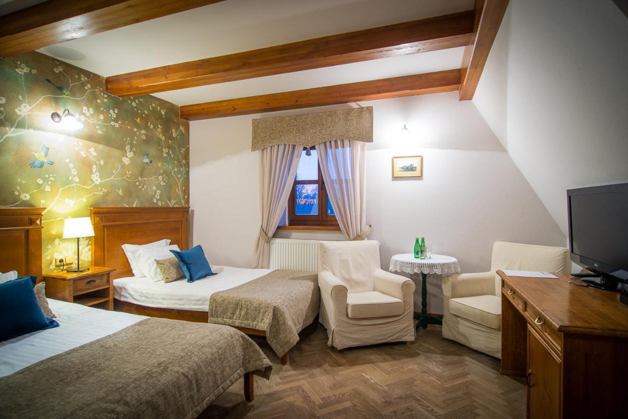 Folwark Walencja Hotel Kazimierz Dolny Bagian luar foto
